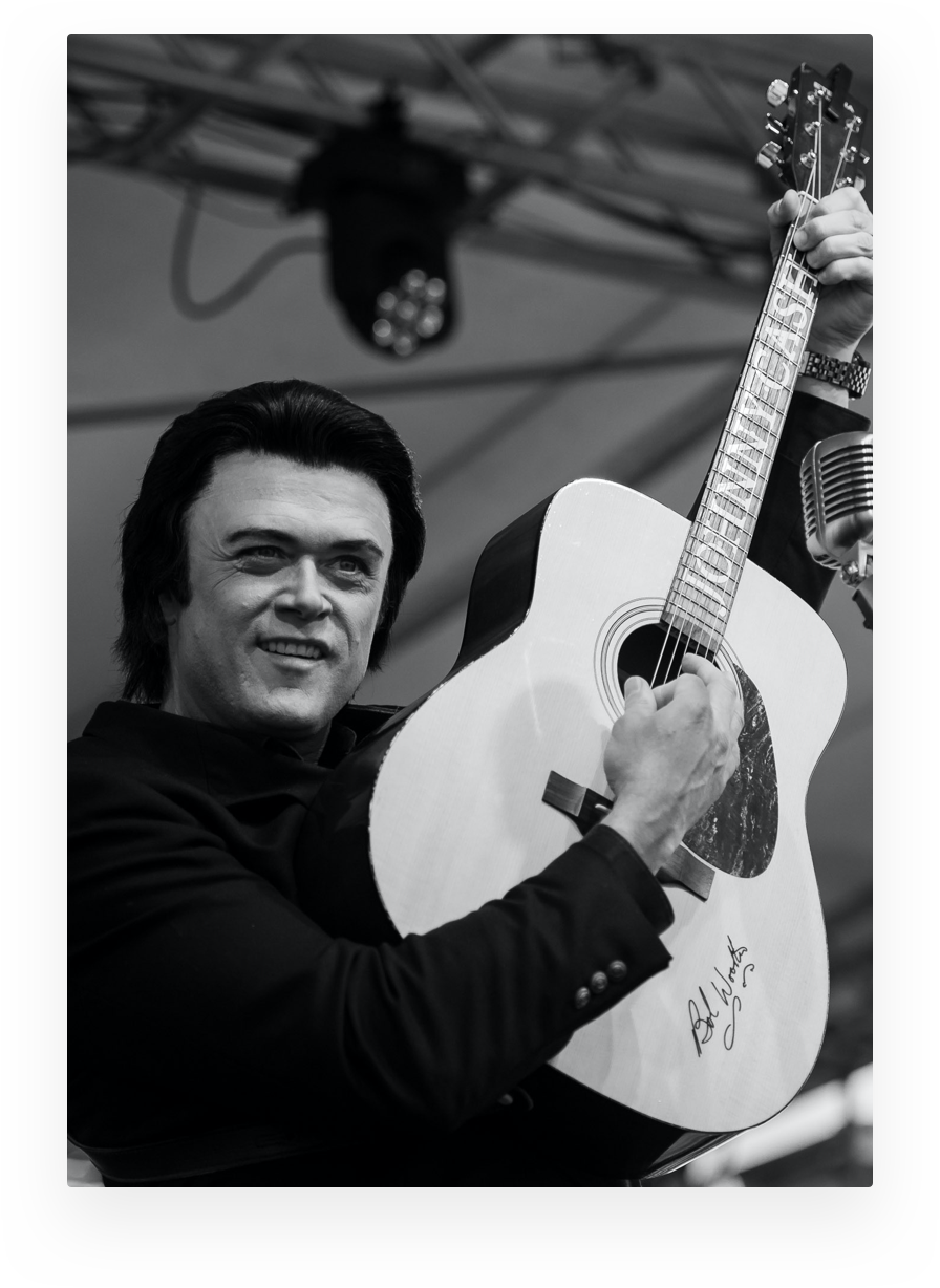 Johnny@2x